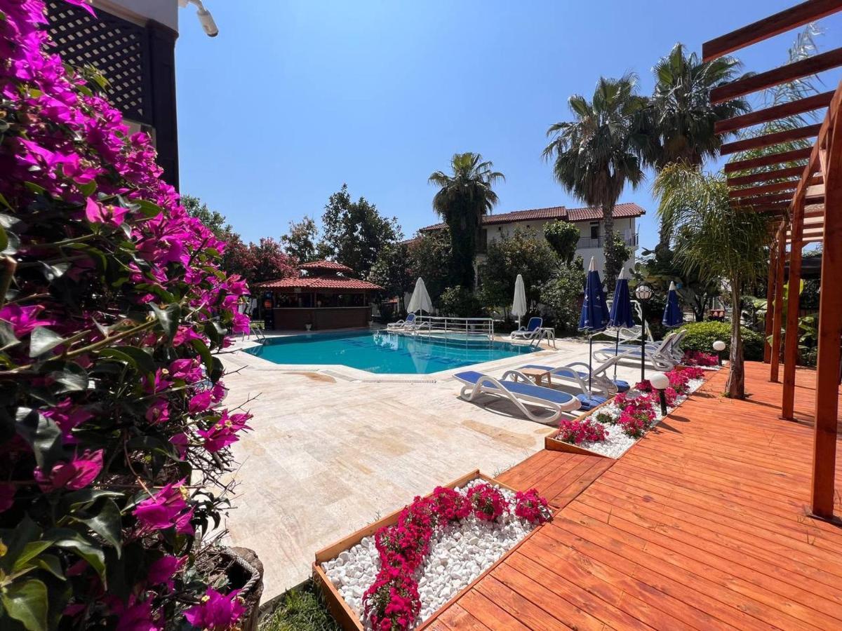 Palma Rosa Frühstückspension 3*