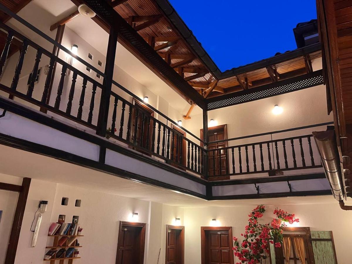 Frühstückspension Palma Rosa 3*