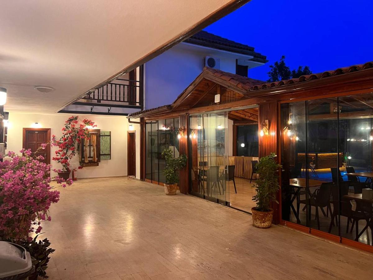 Bed & Breakfast Palma Rosa 3*